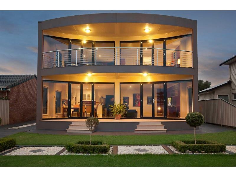 323 Hanlon Parade, Portland, VIC 3305