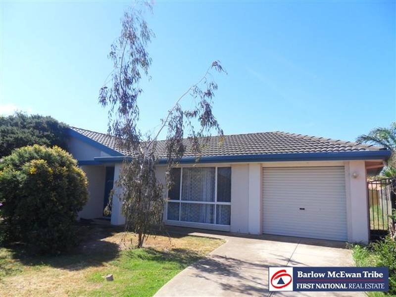 5 Ocean Grove, Seabrook, Vic 3028 Property Details