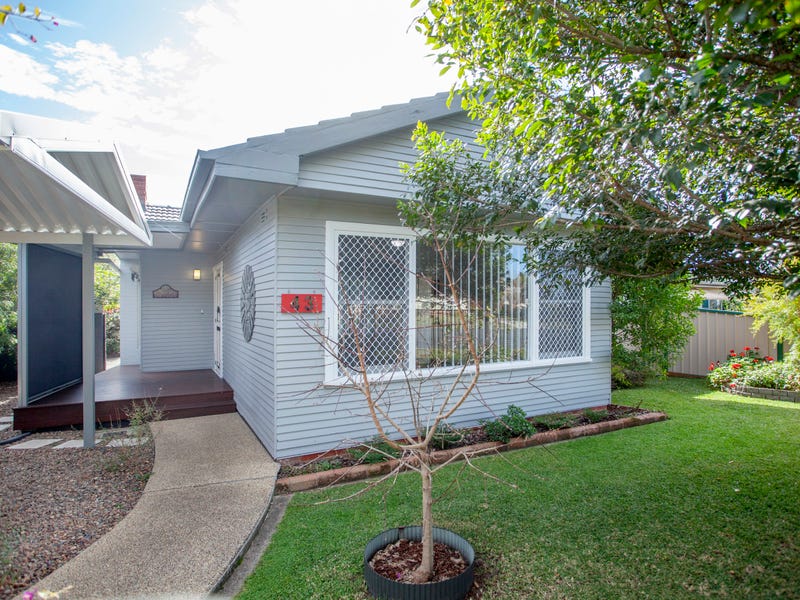 43 Spence Street, Taree, NSW 2430 House for Rent