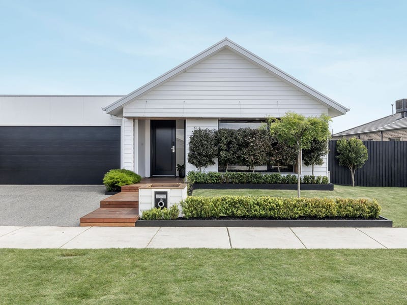 18 Romley Avenue, Armstrong Creek, VIC 3217