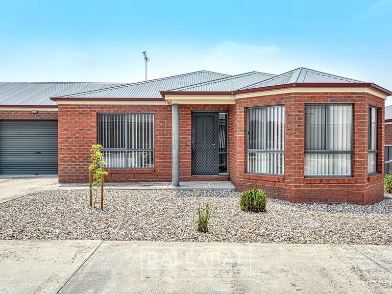 2/244 Gladstone Street, Maryborough, VIC 3465