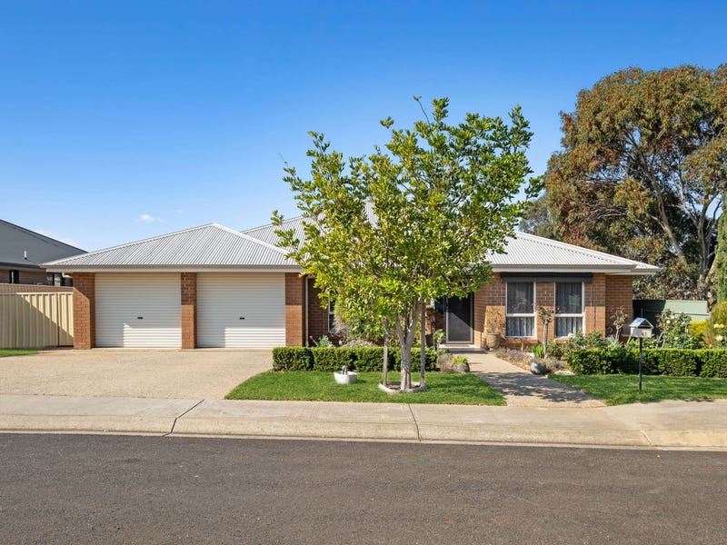 41 Lime Street, Strathalbyn, SA 5255 House for Sale 41 Lime Street, Strathalbyn, SA 5255 House for Sale
