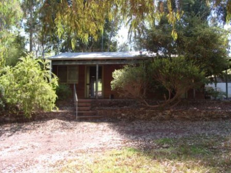 27 Roe Street, Bridgetown, WA 6255