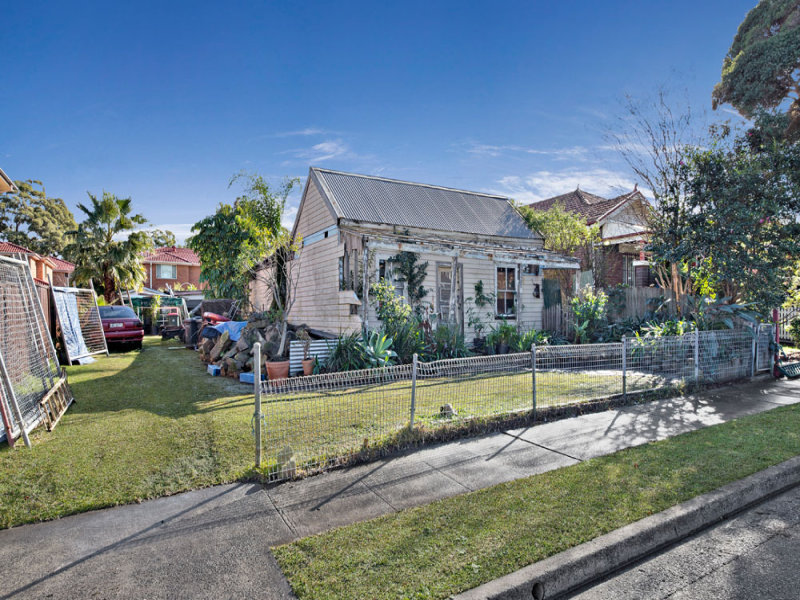 21 Blenheim Street, Croydon Park, NSW 2133