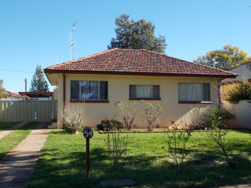 54 Close Street, Parkes, NSW 2870