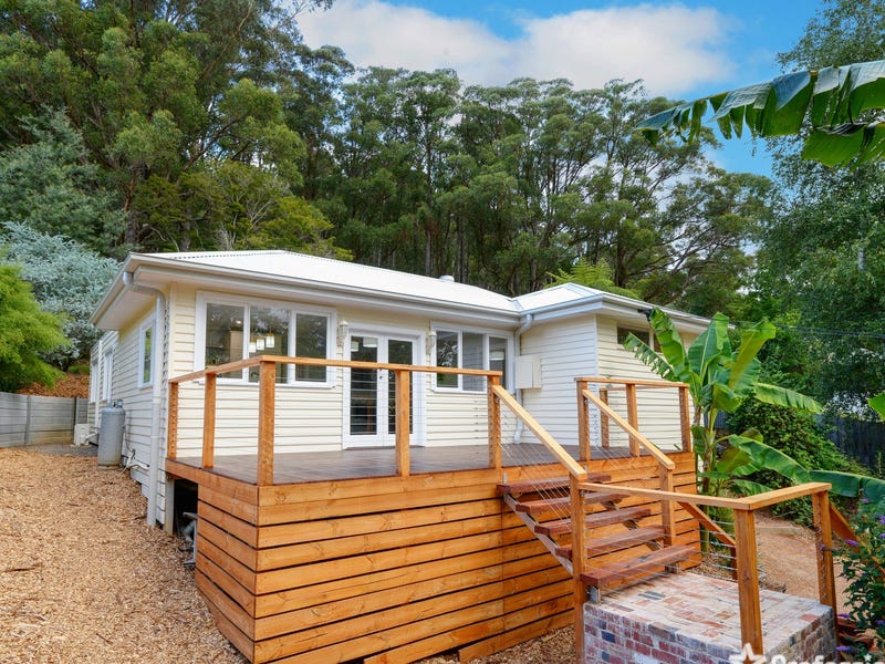 14 Giffords Road, Warburton, VIC 3799