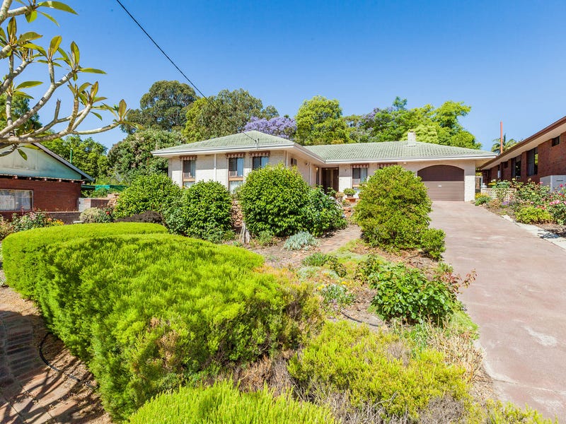 7 Robert Road, Kalamunda, WA 6076 Property Details