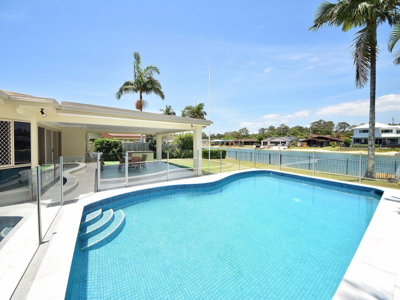 170 Tahiti Avenue, Palm Beach, QLD 4221