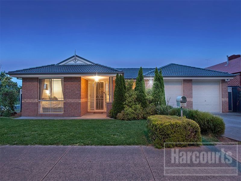 22 Blackwood Drive, Pakenham, Vic 3810 Property Details