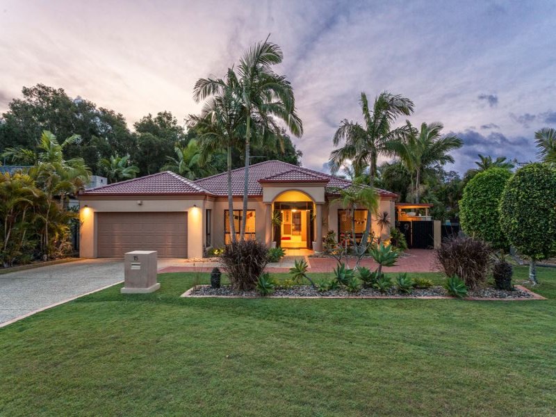 15 Portreeves Place, Arundel, Qld 4214 Property Details