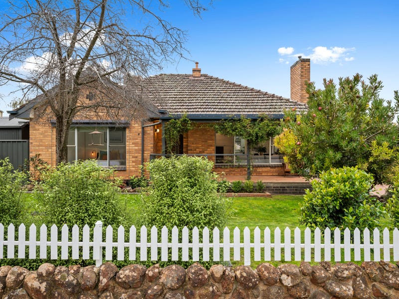 81 Buckland Street, Epsom, Vic 3551 Property Details