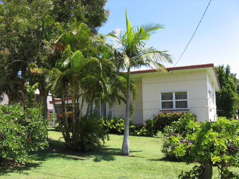 3 Joyce Street, Redcliffe, Qld 4020 Property Details