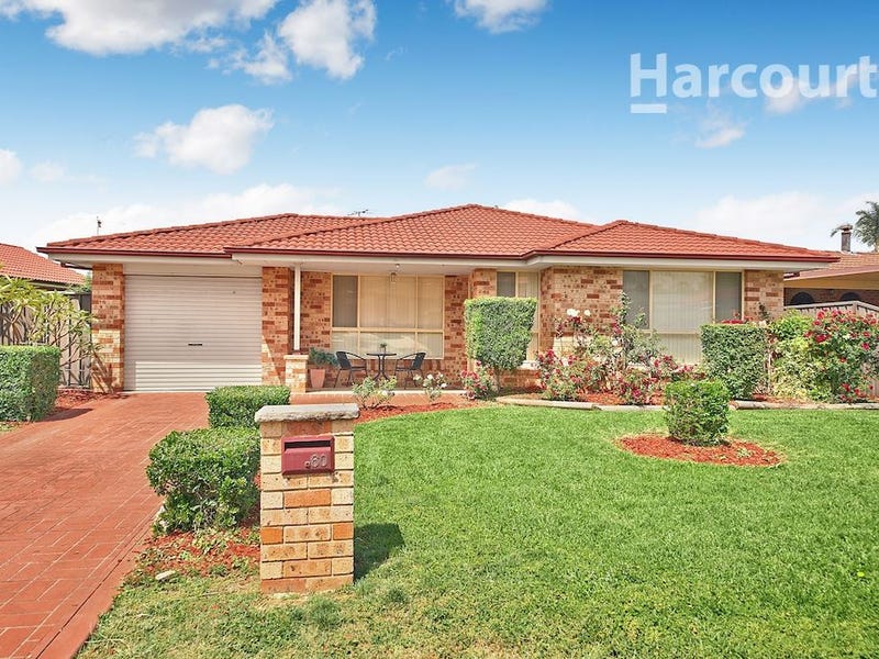 60 Stranraer Drive, St Andrews, NSW 2566