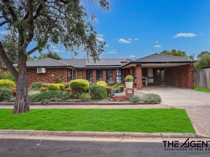 29 Dumbarton Circuit, Melton West, VIC 3337