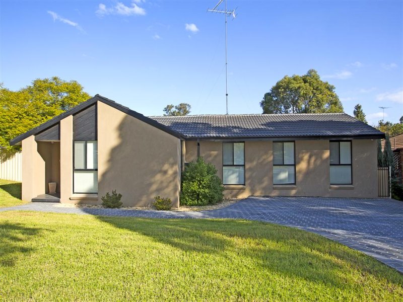 33 Farmview Drive, Cranebrook, NSW 2749 Property Details