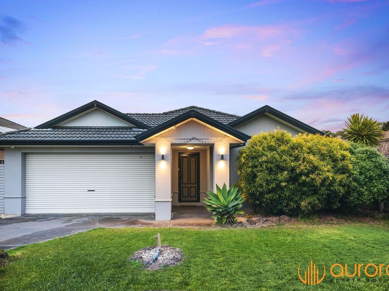 3 Marbelia Drive, Berwick, Vic 3806 House for Sale