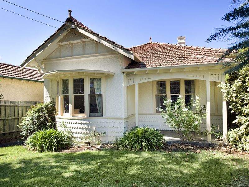 17 Radnor Street, Camberwell, Vic 3124 Property Details