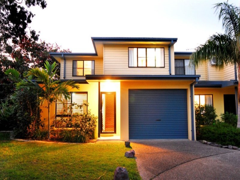 10/16 Beach Road, Cannonvale, Qld 4802 Property Details