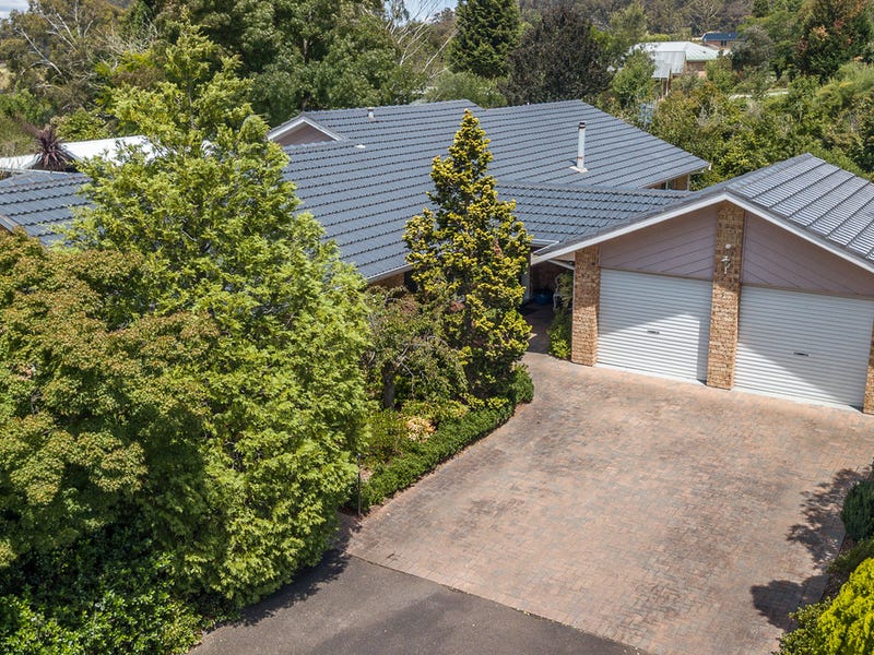 18 Pimpala Street, Marrangaroo, NSW 2790 Property Details