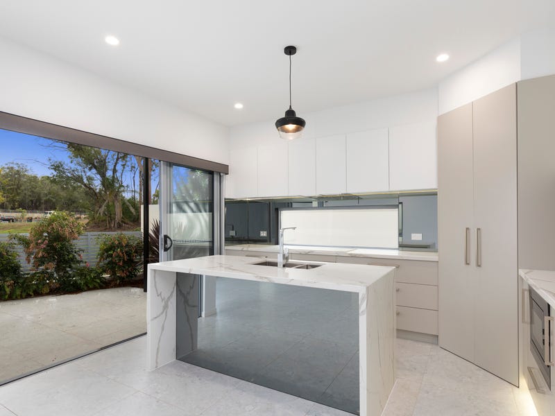 19 Clearview Terrace, Seven Hills, QLD 4170