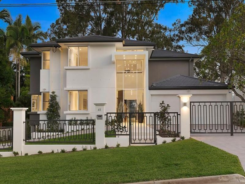 41 Glencairn Avenue, Indooroopilly, Qld 4068 Property Details