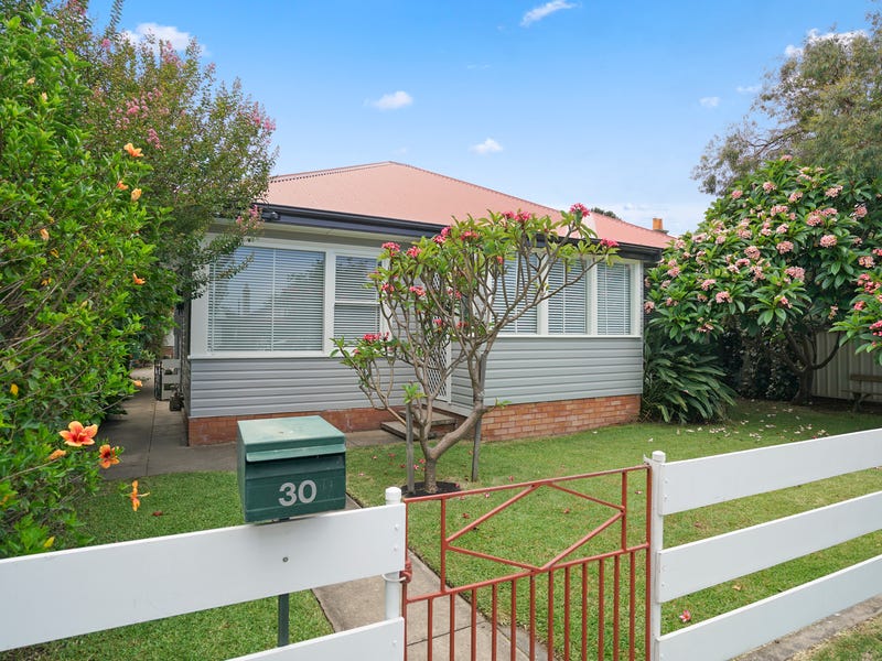 30 Dunbar Street, Stockton, NSW 2295 Property Details