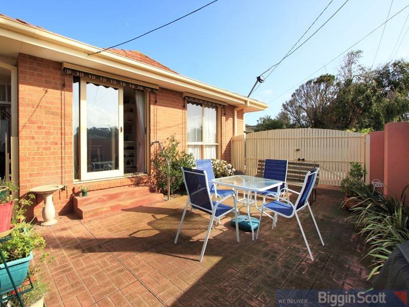 1/54 Laura Street, Aspendale, Vic 3195 Property Details