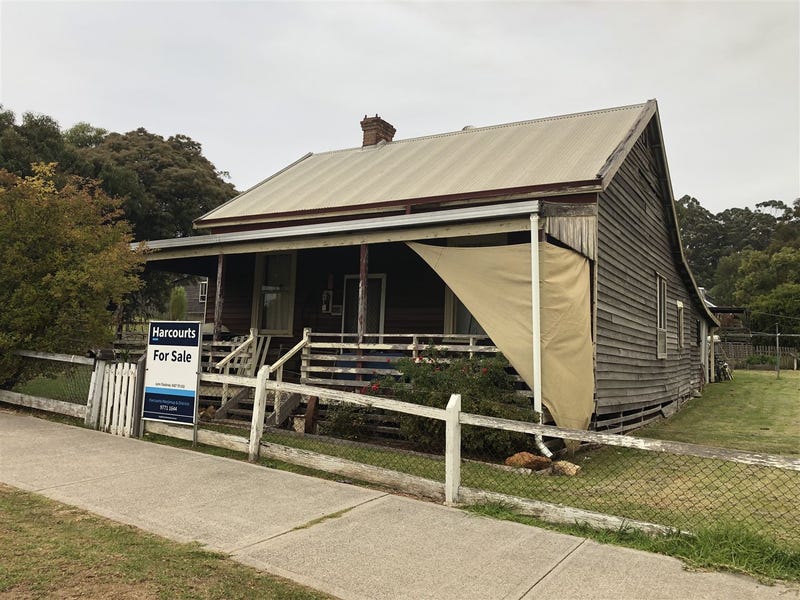 2 Pine Street, Pemberton, WA 6260 Property Details