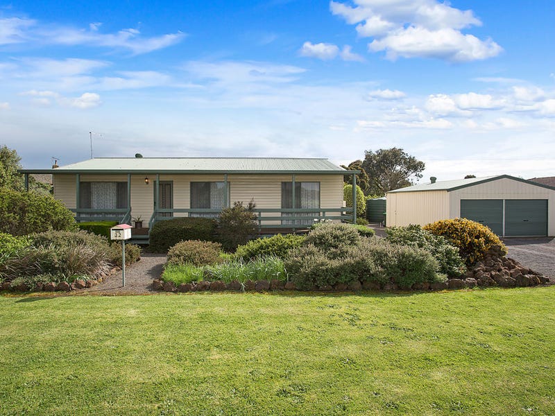 32 Holden Street, Camperdown, Vic 3260 Property Details