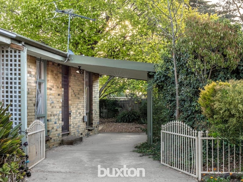 2/19 Mimosa Avenue, Alfredton, Vic 3350 Property Details