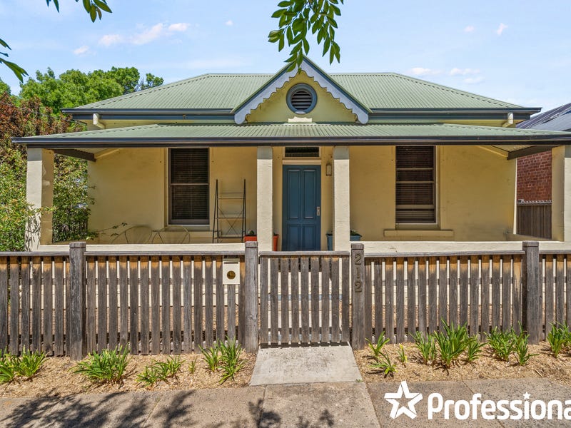 212 Rankin Street, Bathurst, NSW 2795 - Property Details