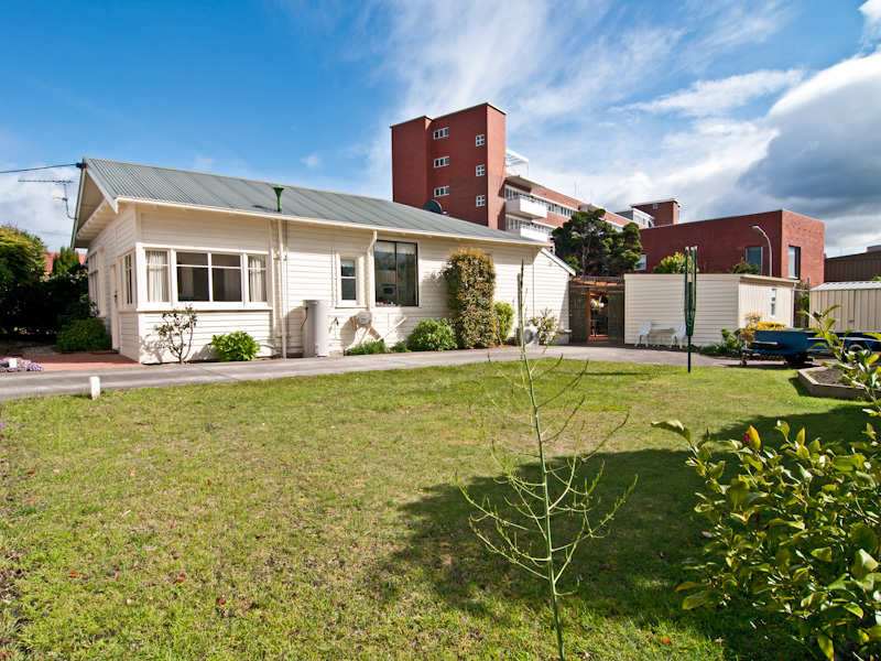 8 Clarendon Street, New Town, TAS 7008