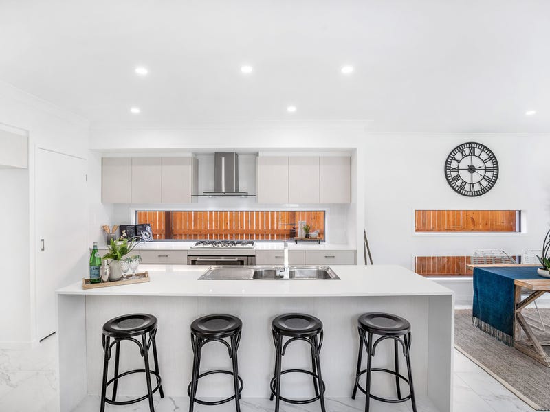 36 Carnation Road, Manly West, QLD 4179