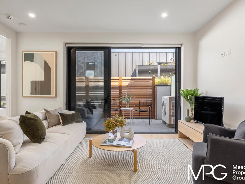 Real Estate & Property for Sale in Black Rock, VIC 3193 (+1 location