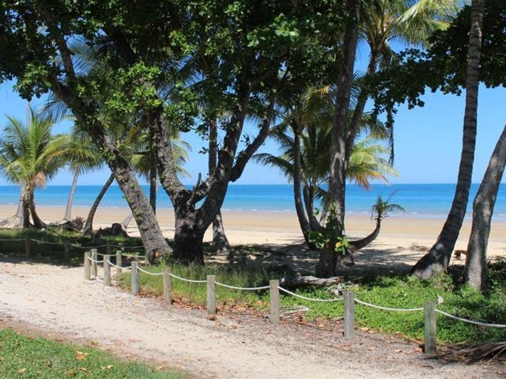 17 Conch Street, Mission Beach, QLD 4852