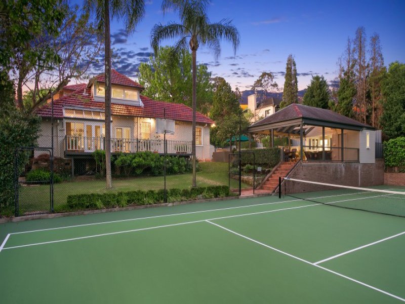 24 Bushlands Avenue, Gordon, NSW 2072 Property Details