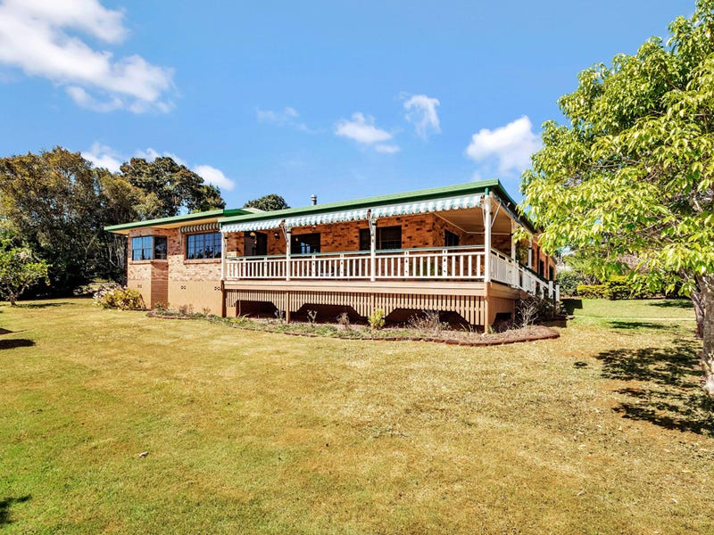 7 Esplanade, Yungaburra, Qld 4884 Property Details