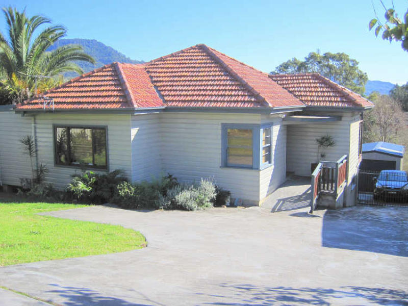 12 Brownlee Street, Mangerton, NSW 2500 Property Details