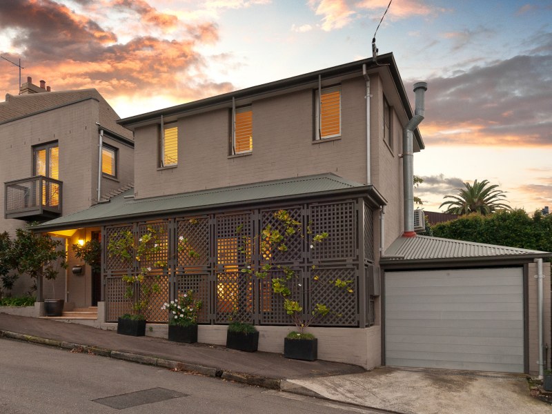 18 Ferdinand Street, Birchgrove, NSW 2041