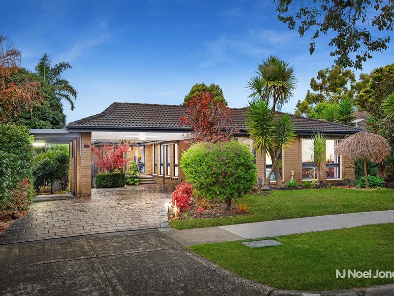 22 Mundara Drive, Ringwood, Vic 3134 Property Details