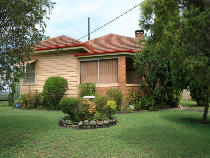 42 Dowling Street, Dungog, NSW 2420 Property Details