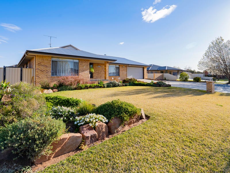 2 Moreton Bay Drive, Leeton, NSW 2705 Property Details