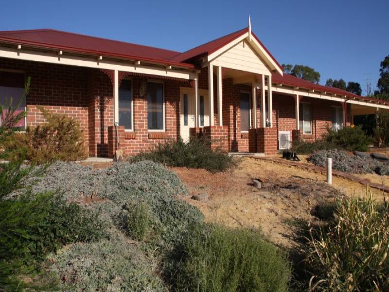 16 Butler Rtt, Waroona, WA 6215