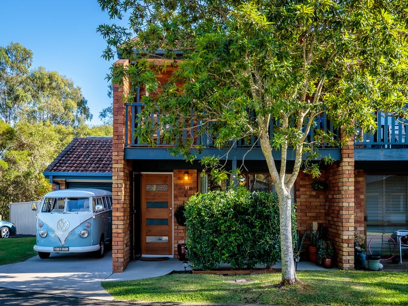 11/145 Central Street, Labrador, Qld 4215 Property Details