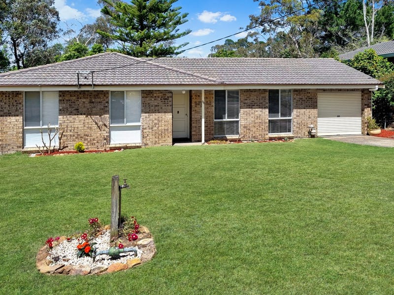 30 Hall Parade, Hazelbrook, NSW 2779 Property Details