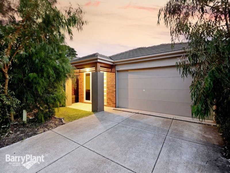 38 Glenvista Road, Pakenham, Vic 3810 Property Details