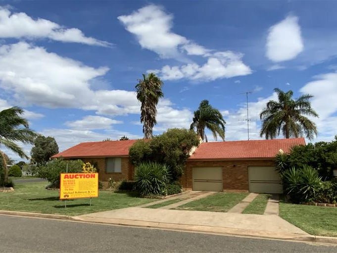 55 Ferry Street, Forbes, NSW 2871 Property Details