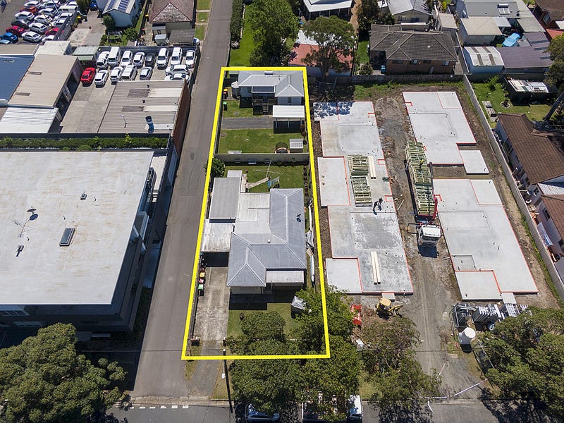 1 & 1a Werowi St, Dapto, NSW 2530 Property Details