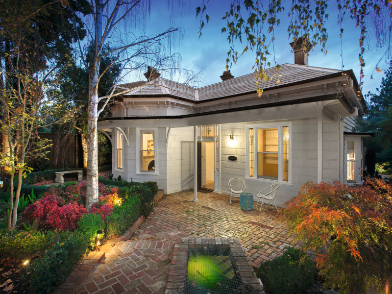 38 Seymour Grove, Camberwell, Vic 3124 Property Details