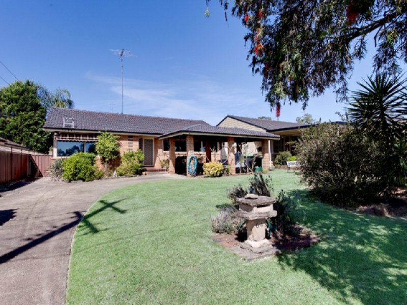 64 Racecourse Road, South Penrith, NSW 2750 - realestate.com.au